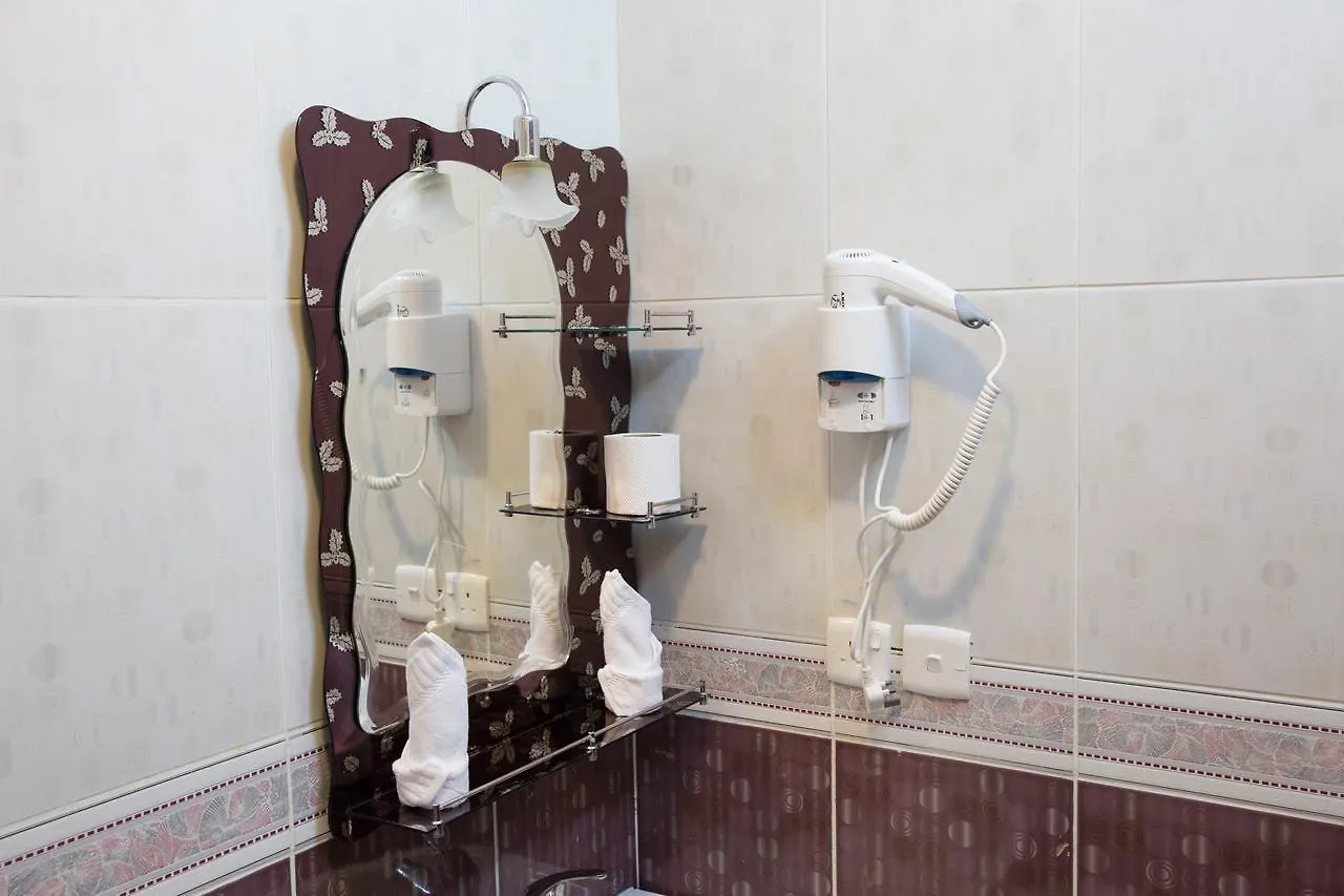 Hotel فندق وجن
